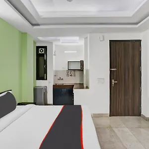 Hotel Collection O Birdhouse Residency Near Aravali Biodiversity Park, Gurgaon